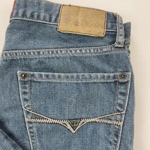 Guess Los Angeles Slim Straight Jeans  Women 31 Medium Wash Casual Classic Style